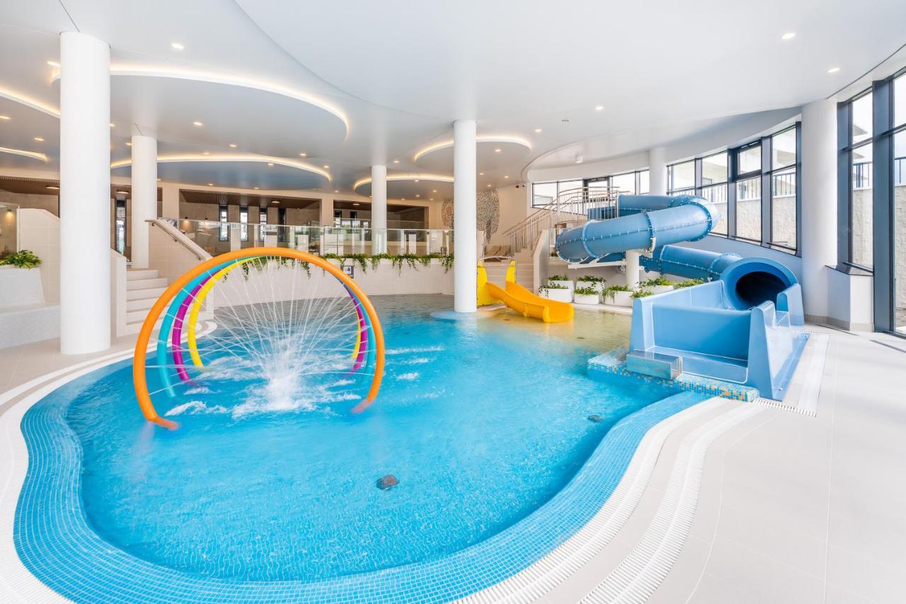 Polanki Aqua Classic Nielimitowany Dostep Do Basenow Parking Free โควอบเซก ภายนอก รูปภาพ